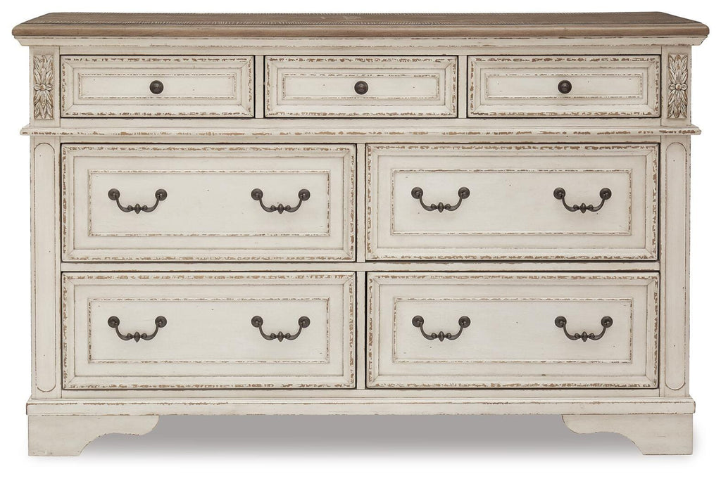 Realyn Dresser - image 4