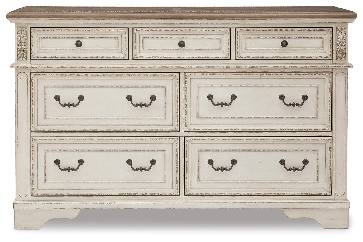 Realyn Dresser - image 4