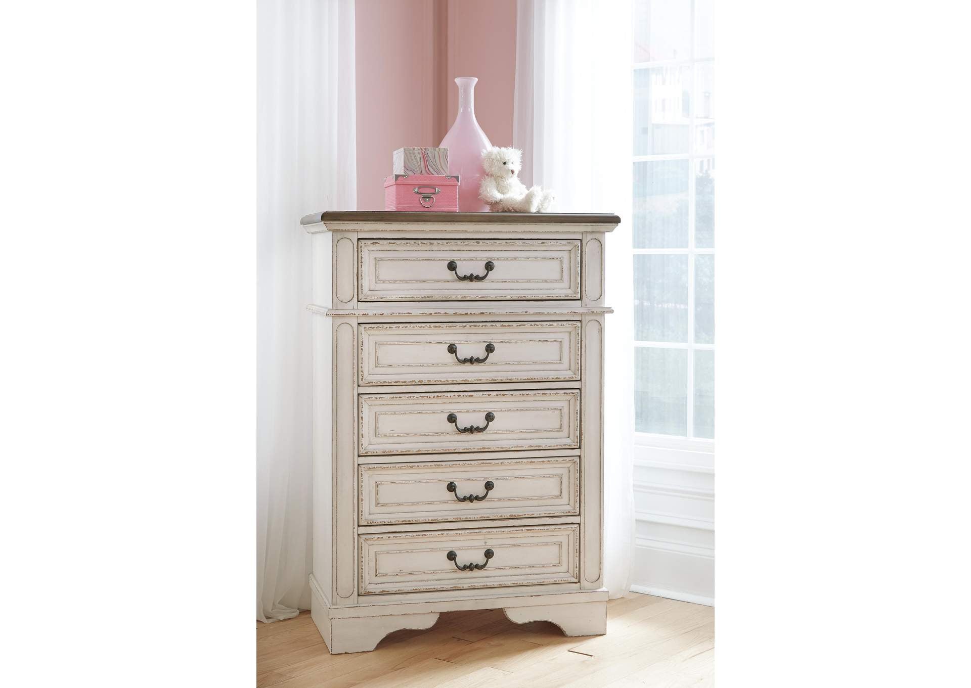 Realyn Twin Panel Bed with Mirrored Dresser and Chest