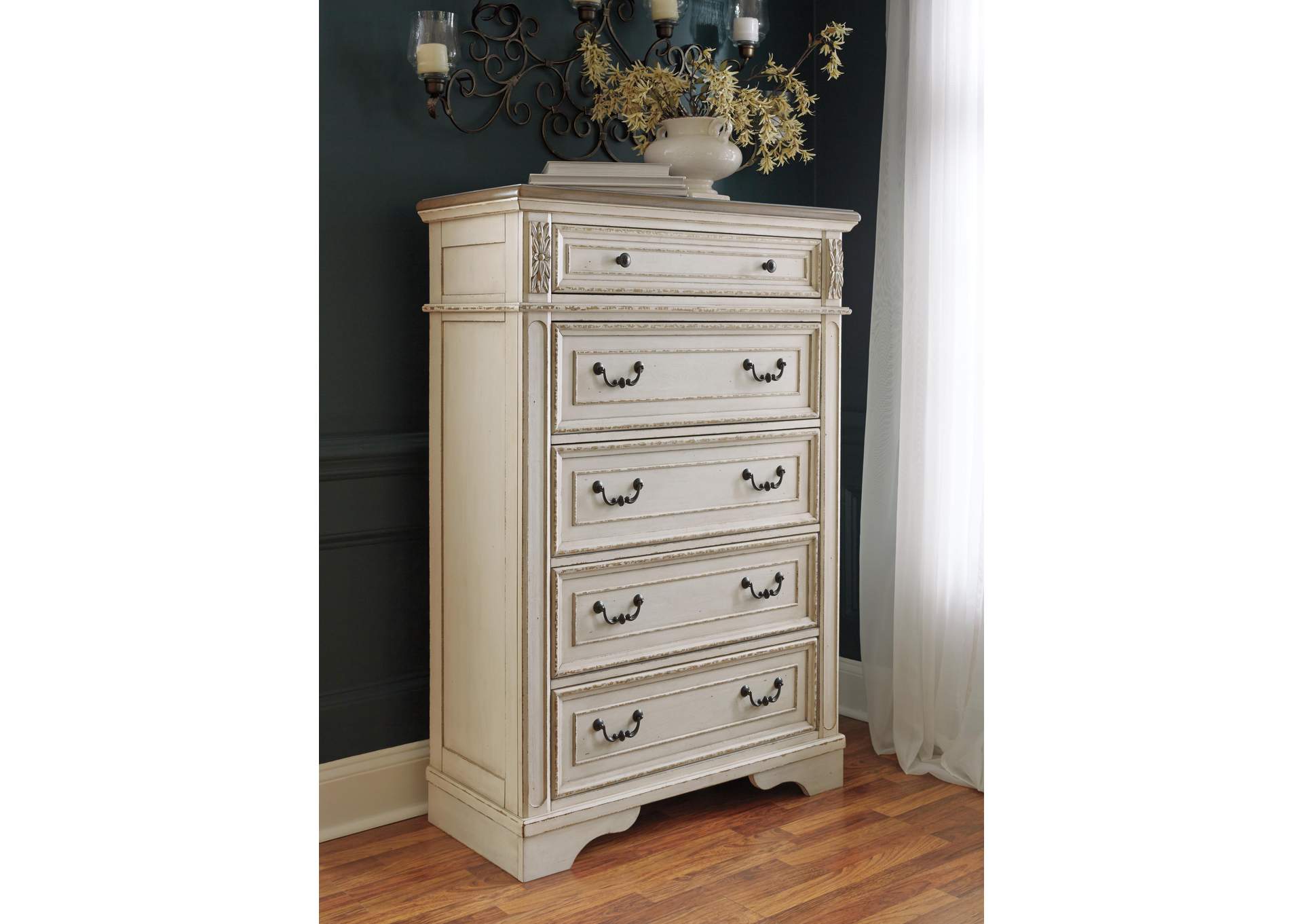 Realyn California King Upholstered Panel Bed with Mirrored Dresser and Chest