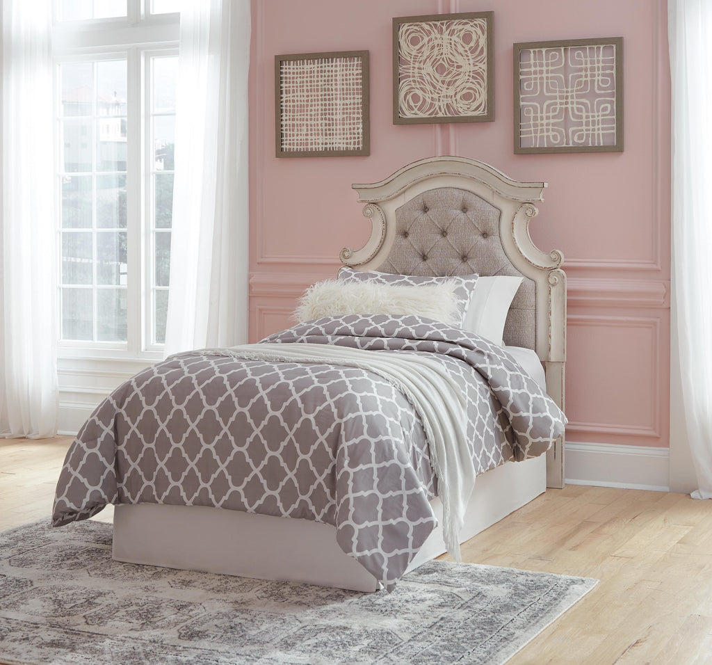 Realyn Twin Panel Bed - image 13