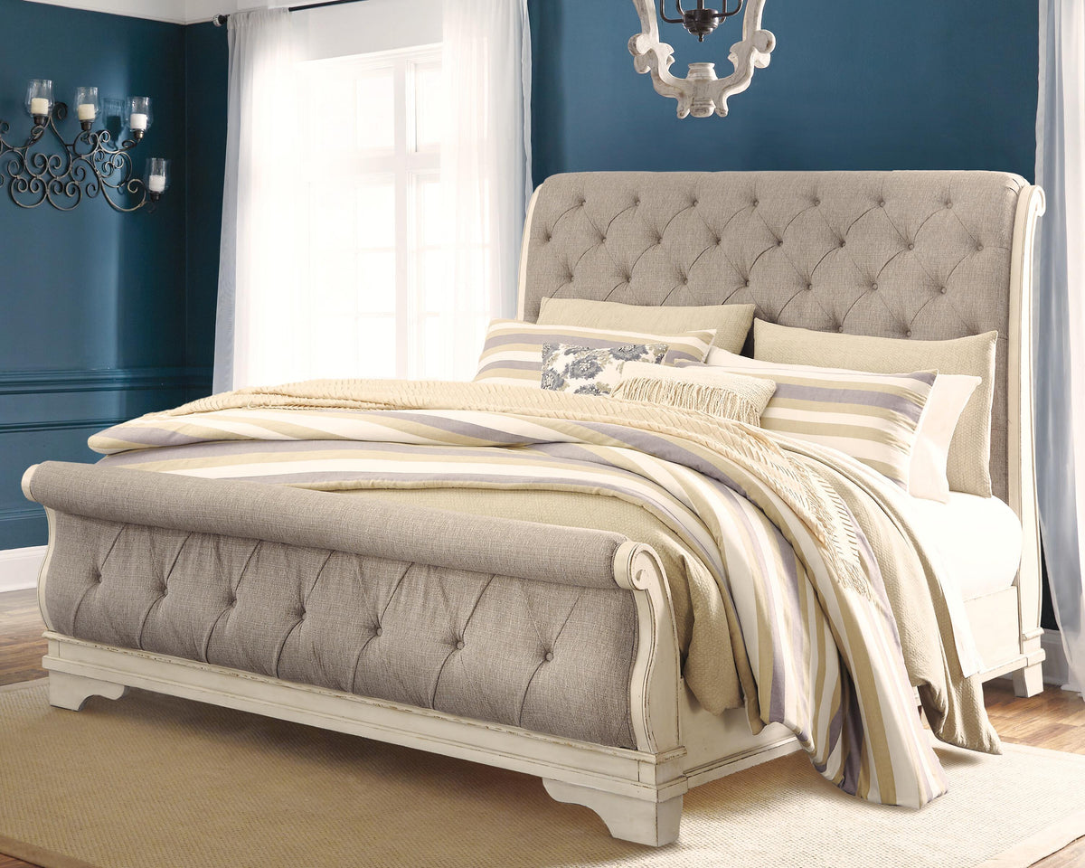 Realyn King Sleigh Bed in Chipped White, lifestyle view