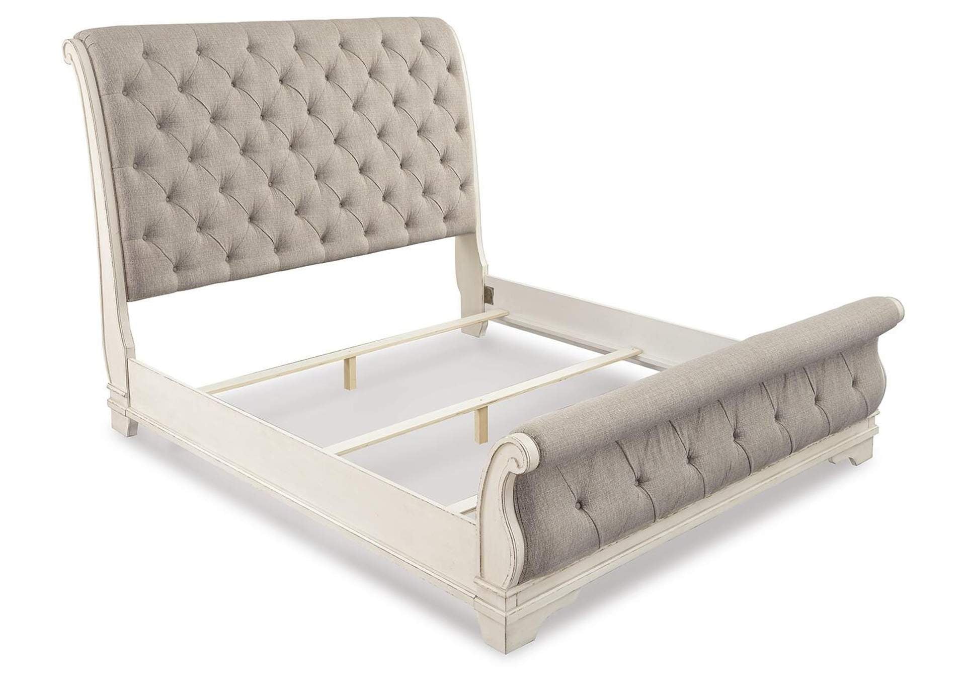 Realyn Queen Sleigh Bed angled view