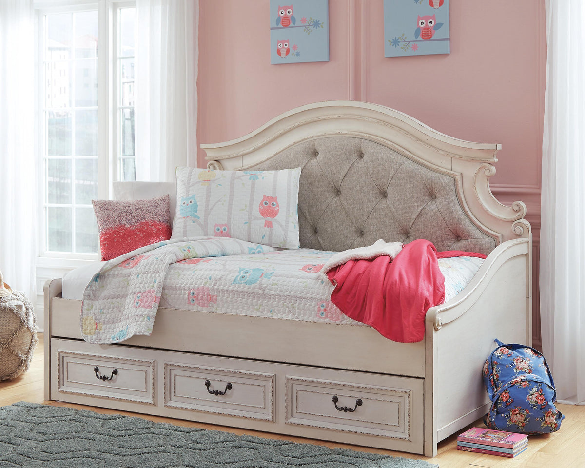 Realyn Twin Daybed with 1 Large Storage Drawer - image 2
