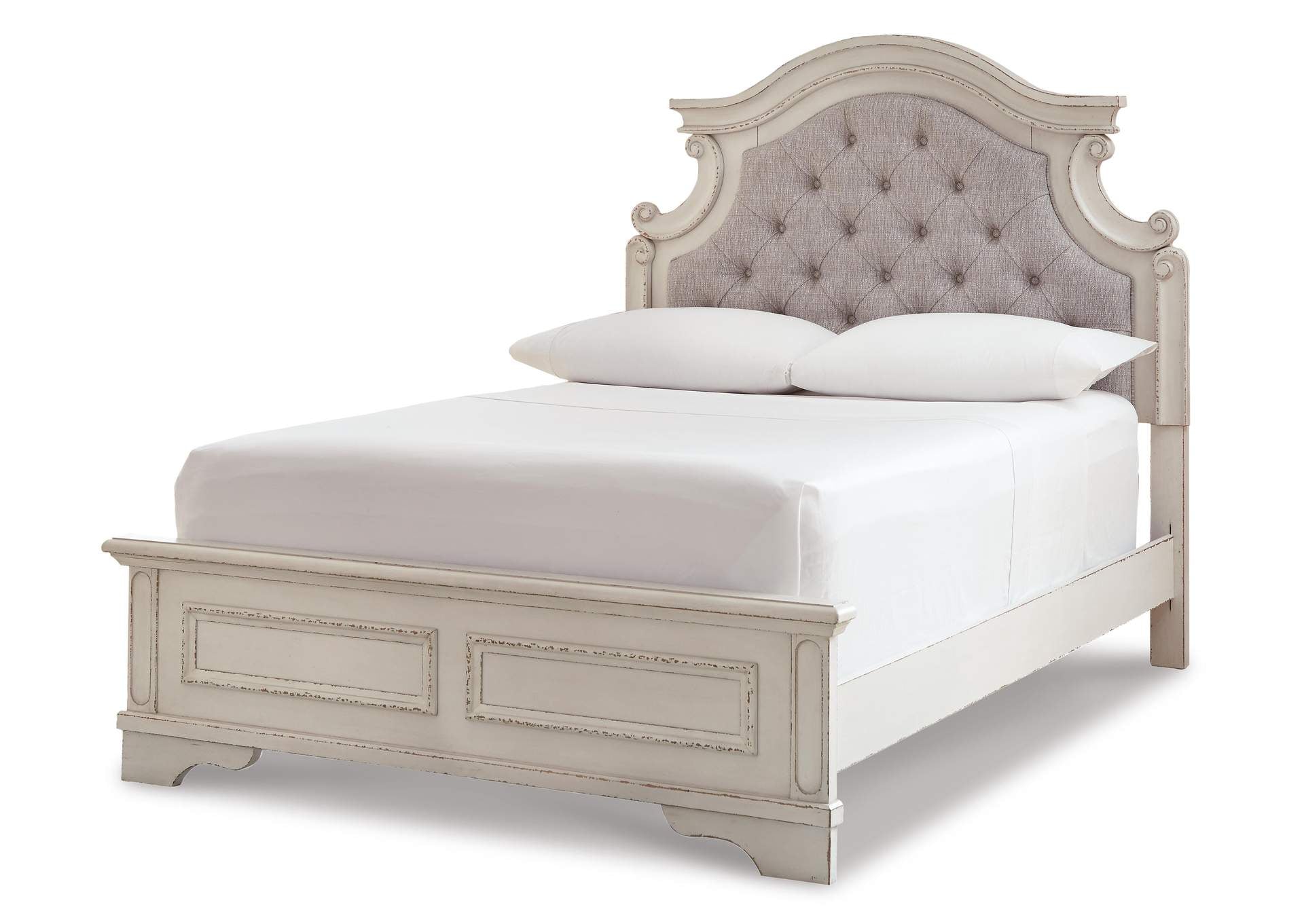 Realyn Full Panel Bed with Mirrored Dresser, Chest and 2 Nightstands angled view