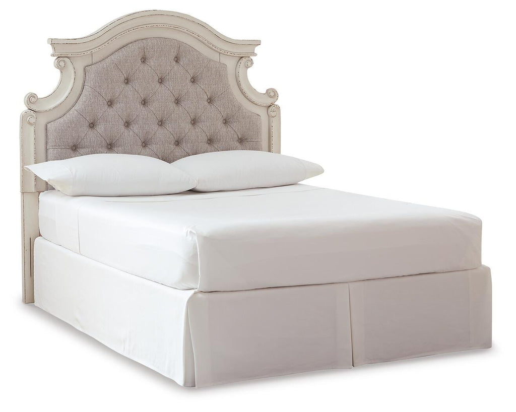 Realyn Full Panel Bed - image 18