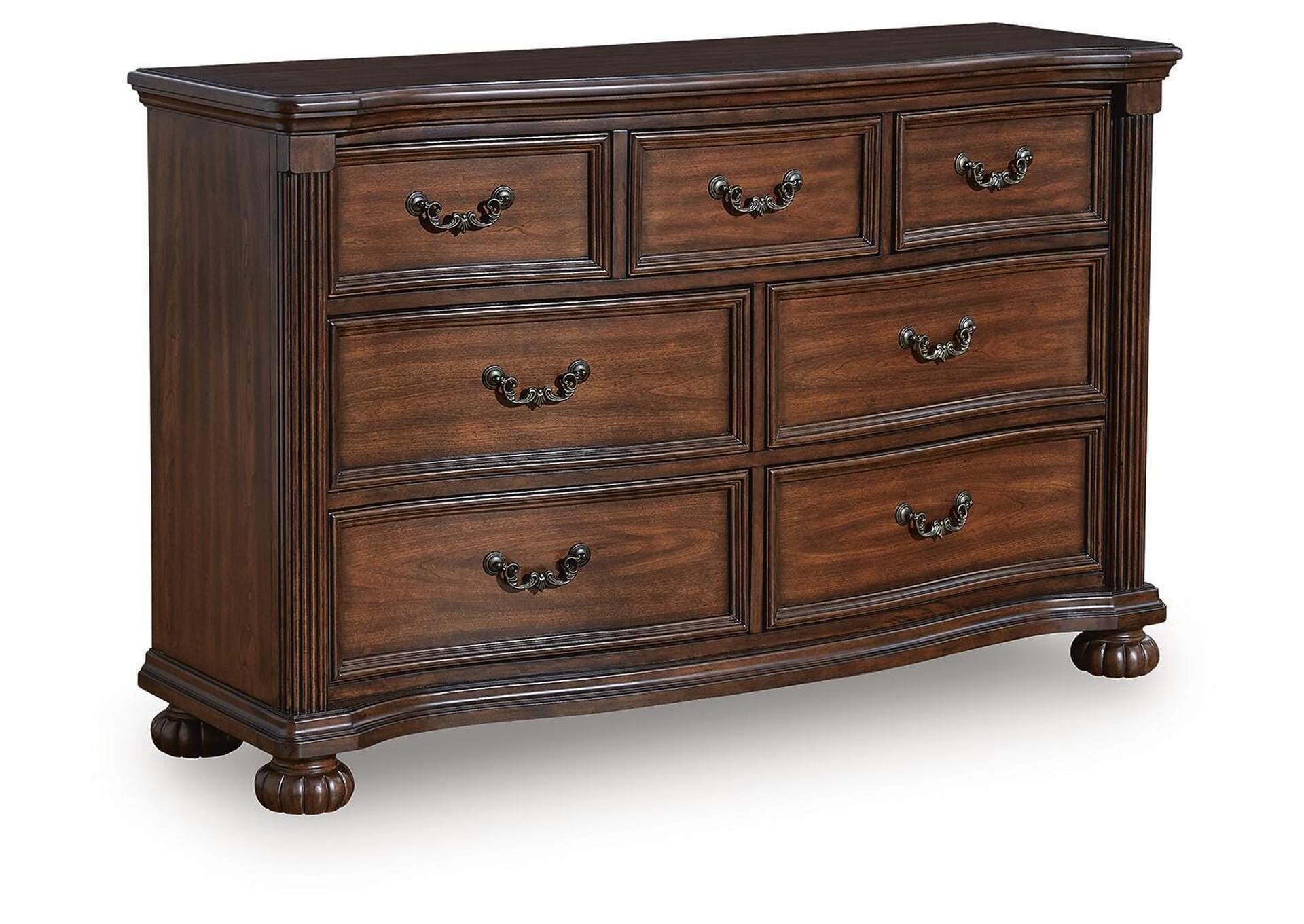 Lavinton King Poster Bed with Dresser angled view