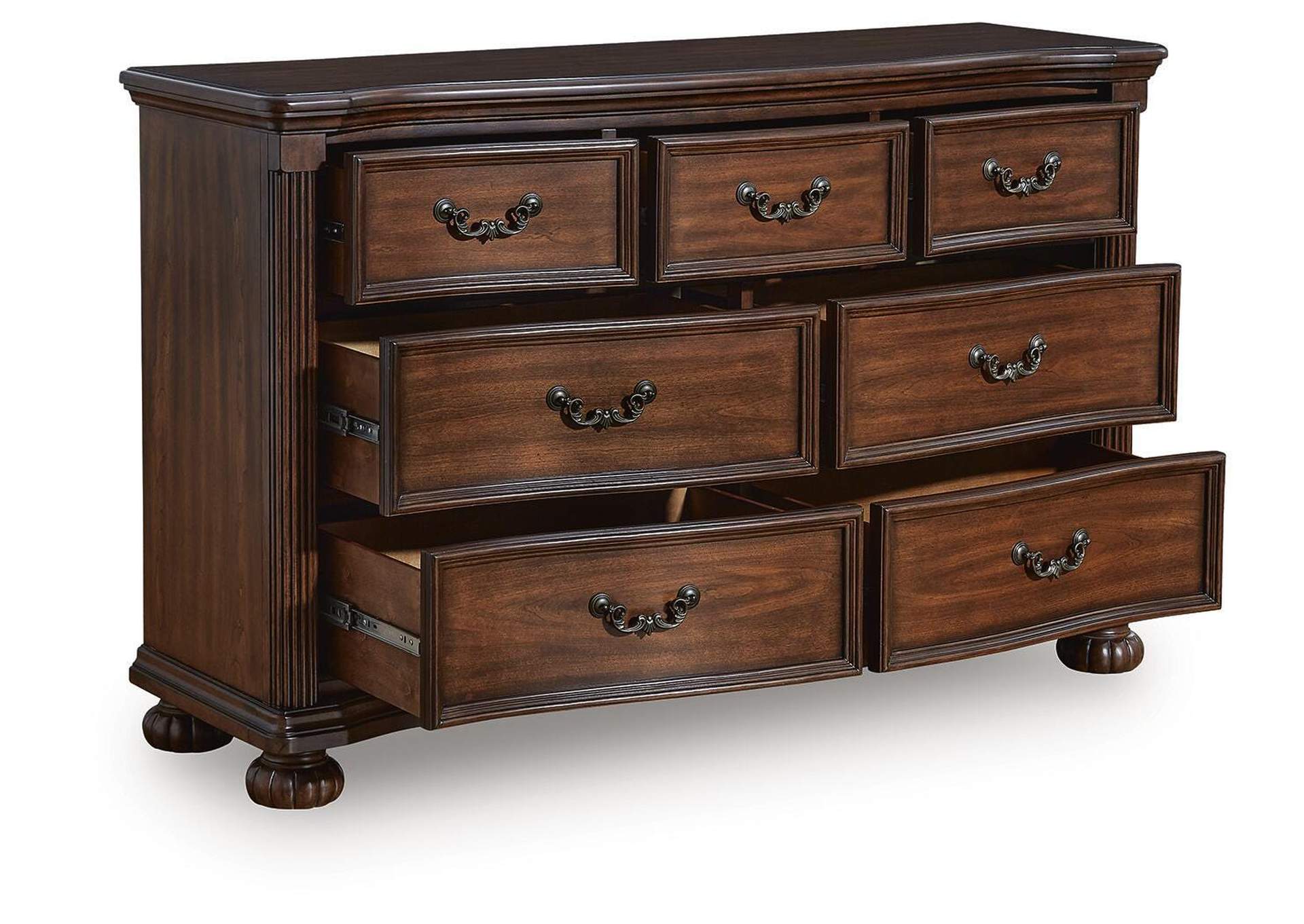 Lavinton King Poster Bed, Dresser and 2 Nightstands angled view