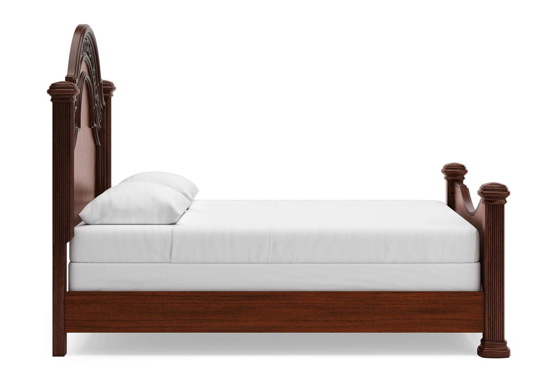 Lavinton Queen Poster Bed, Dresser and 2 Nightstands side view