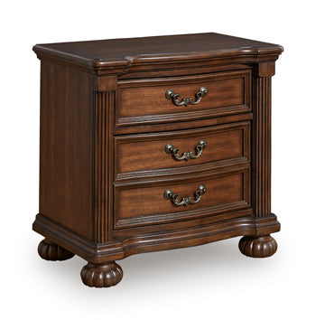 Lavinton Nightstand in Brown, closed view
