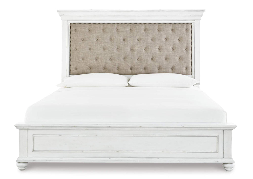 Kanwyn Queen Panel Bed with Mirrored Dresser, Chest and 2 Nightstands front view