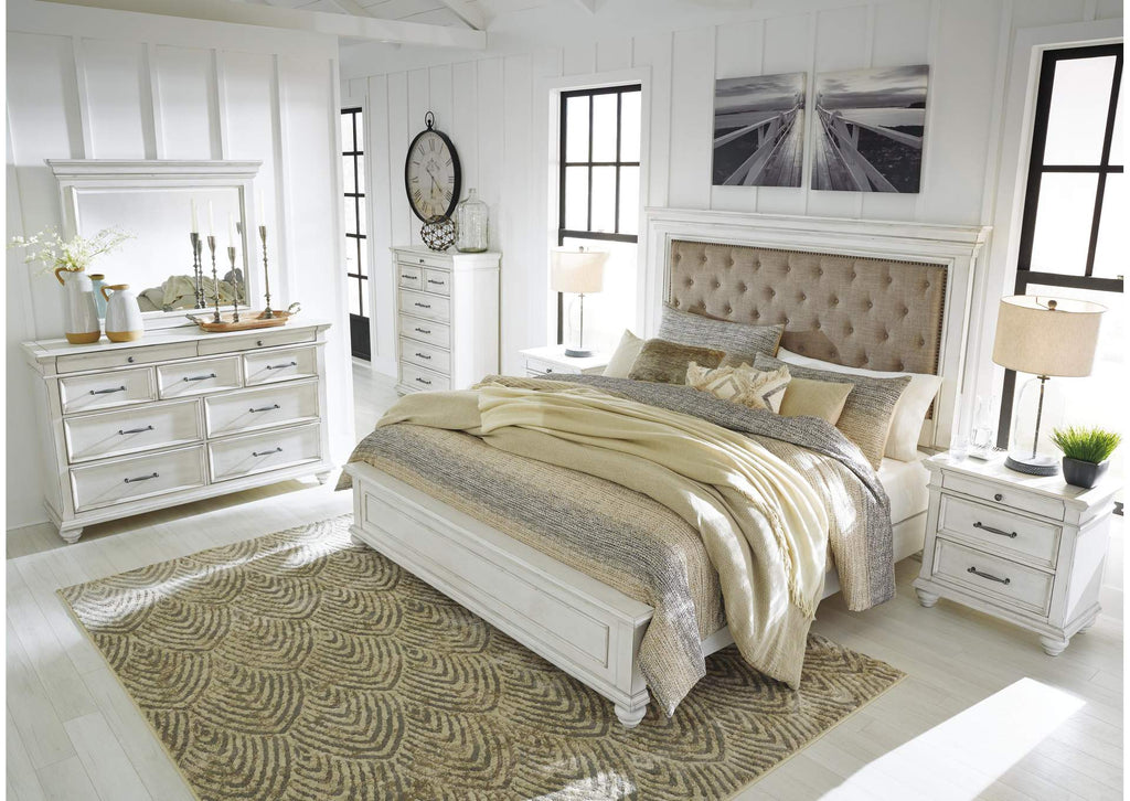 Kanwyn Queen Panel Bed with Dresser