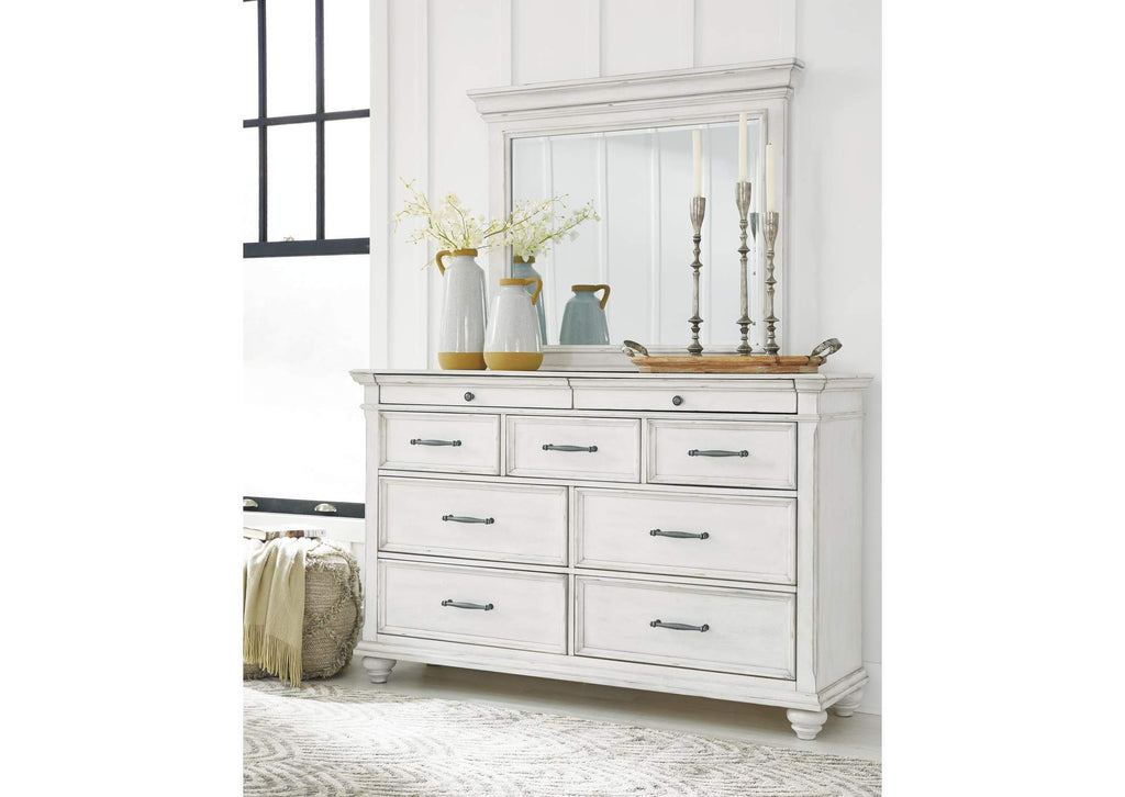Kanwyn Queen Panel Bed, Dresser and Mirror