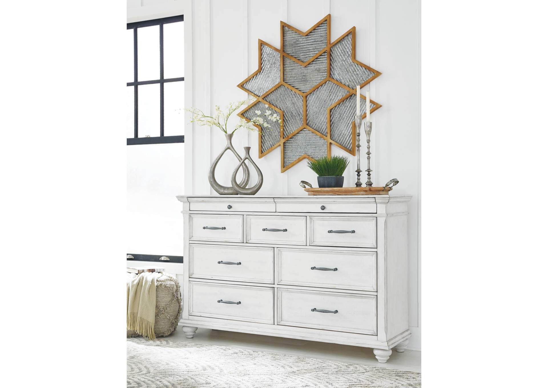 Kanwyn King Panel Bed with Storage with Dresser