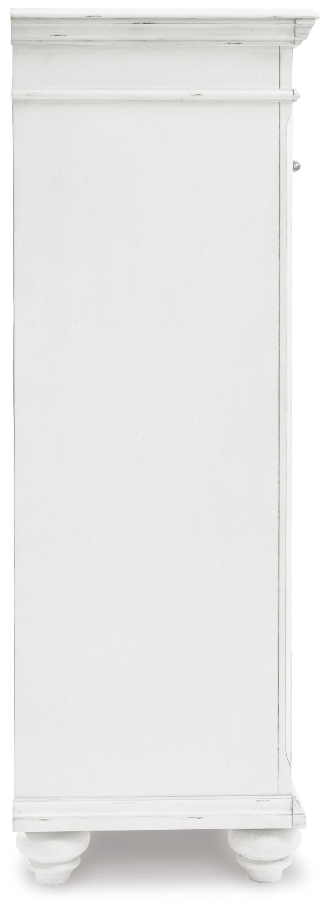 Kanwyn Chest of Drawers in Whitewash, side view