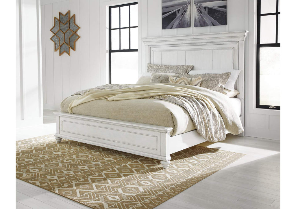 Kanwyn King Panel Bed with Dresser