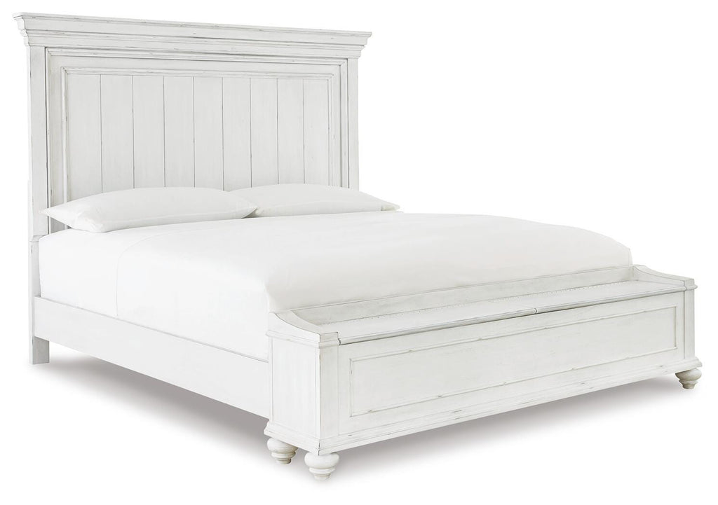 Kanwyn Queen Panel Bed with Storage Bench in Whitewash, angle view