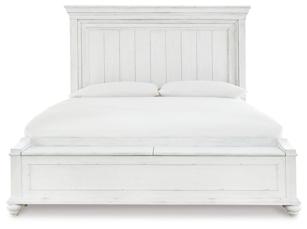 Kanwyn Queen Panel Bed with Storage Bench in Whitewash, front view