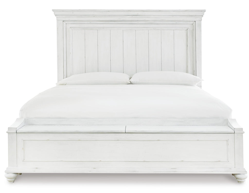 Kanwyn King Panel Bed with Storage Bench in Whitewash, front view
