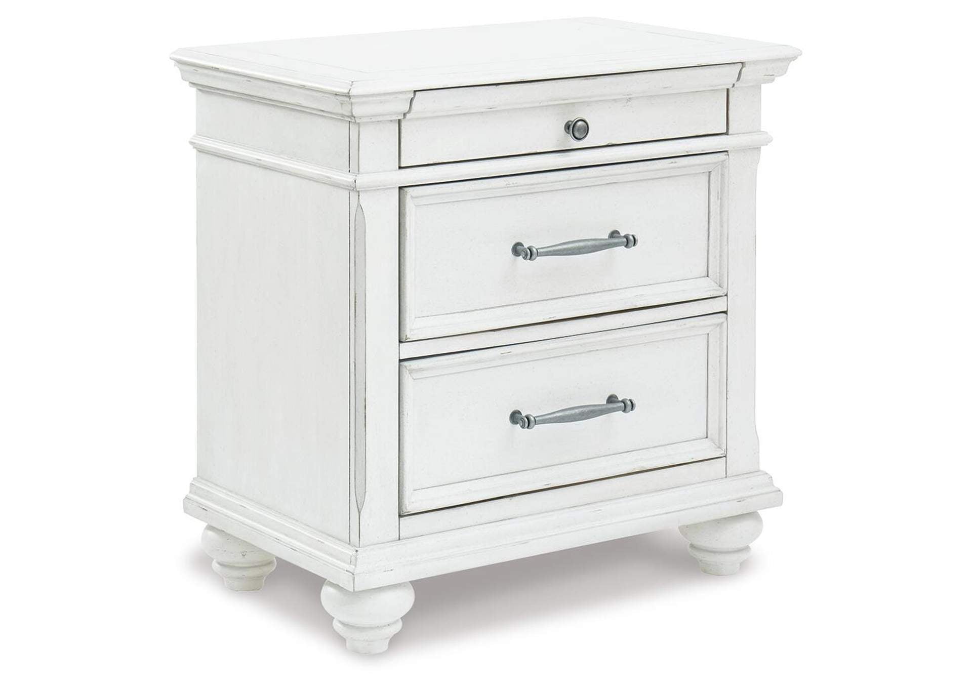 Kanwyn Queen Panel Bed with Mirrored Dresser and 2 Nightstands