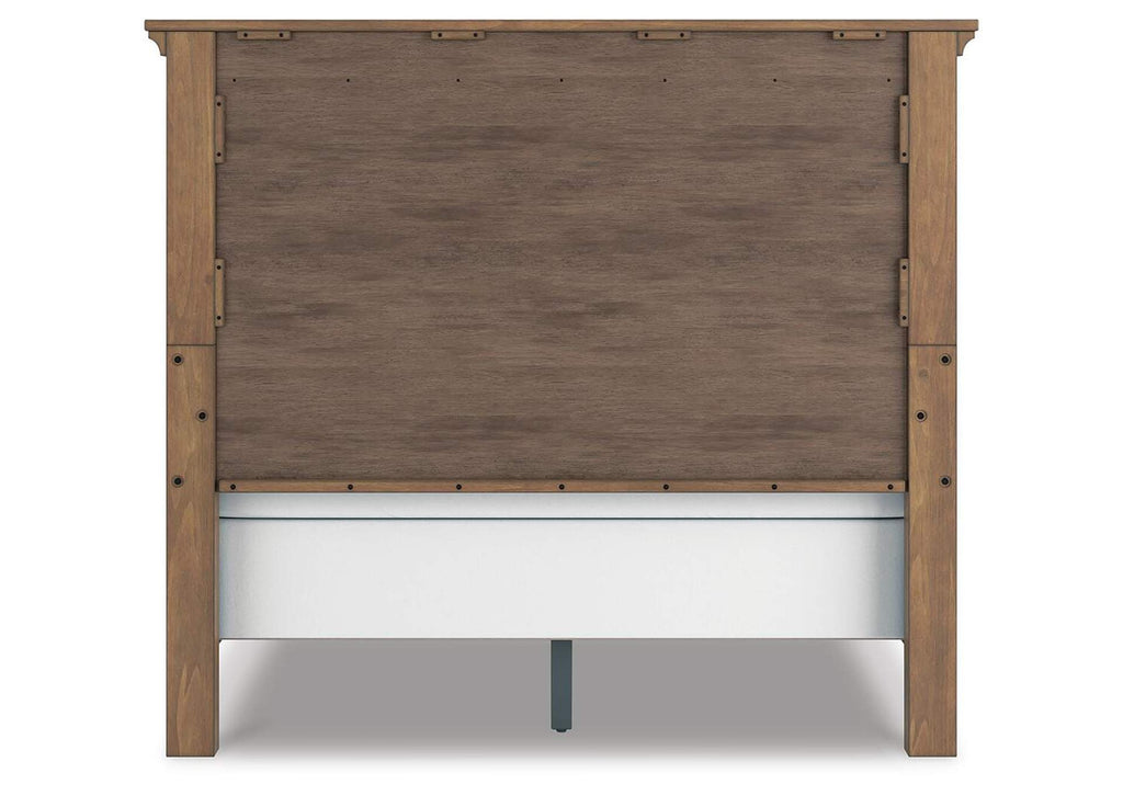 Vandenmore Queen Panel Bed with Dresser