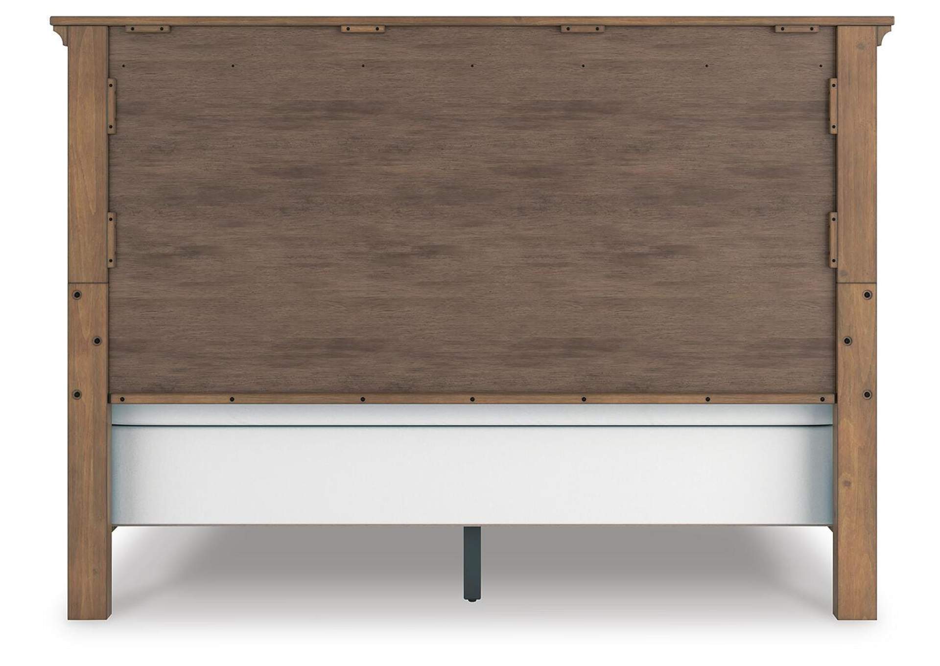 Vandenmore King Panel Bed with Dresser