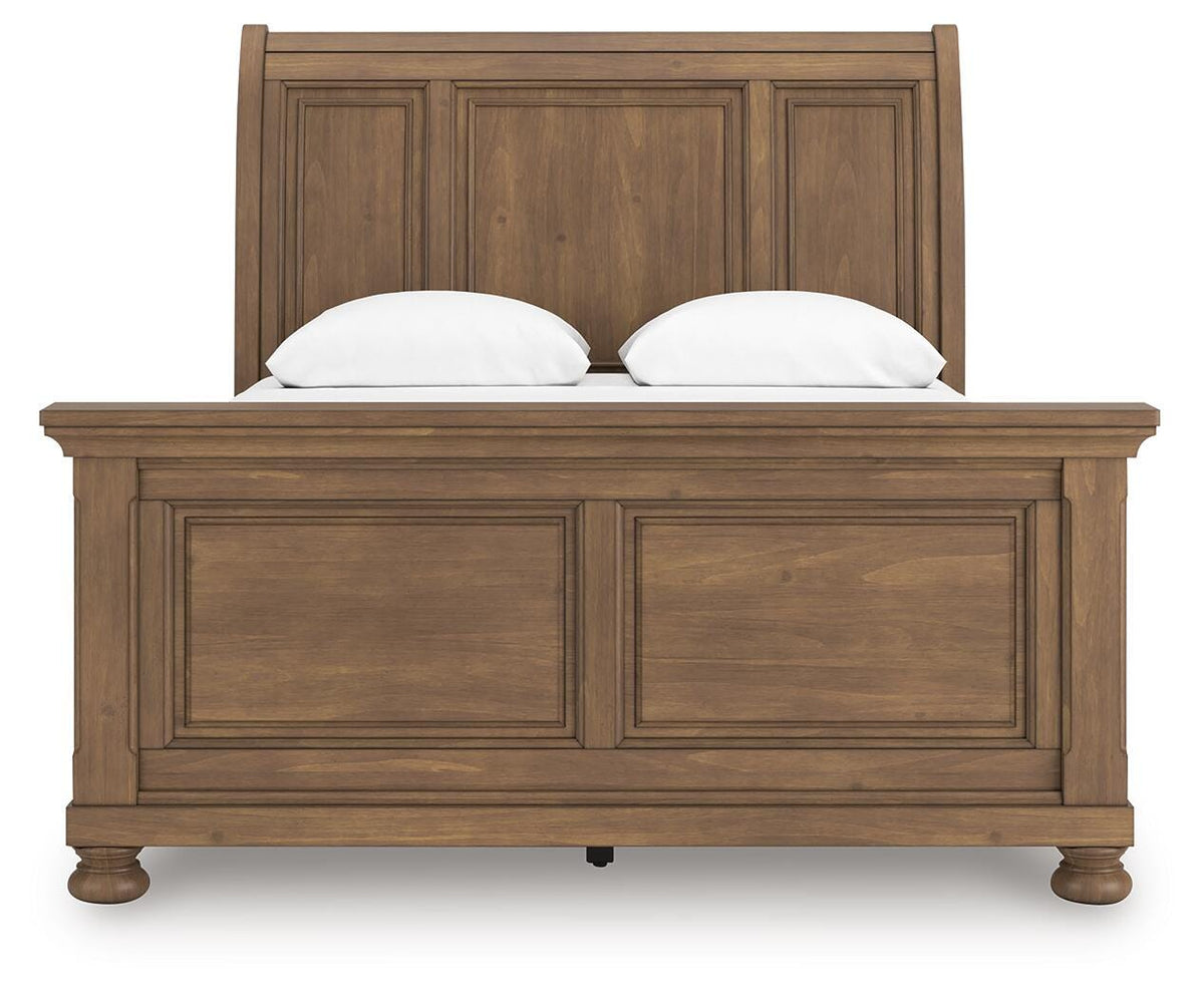 Feddinger Queen Sleigh Bed in Medium Brown, front view