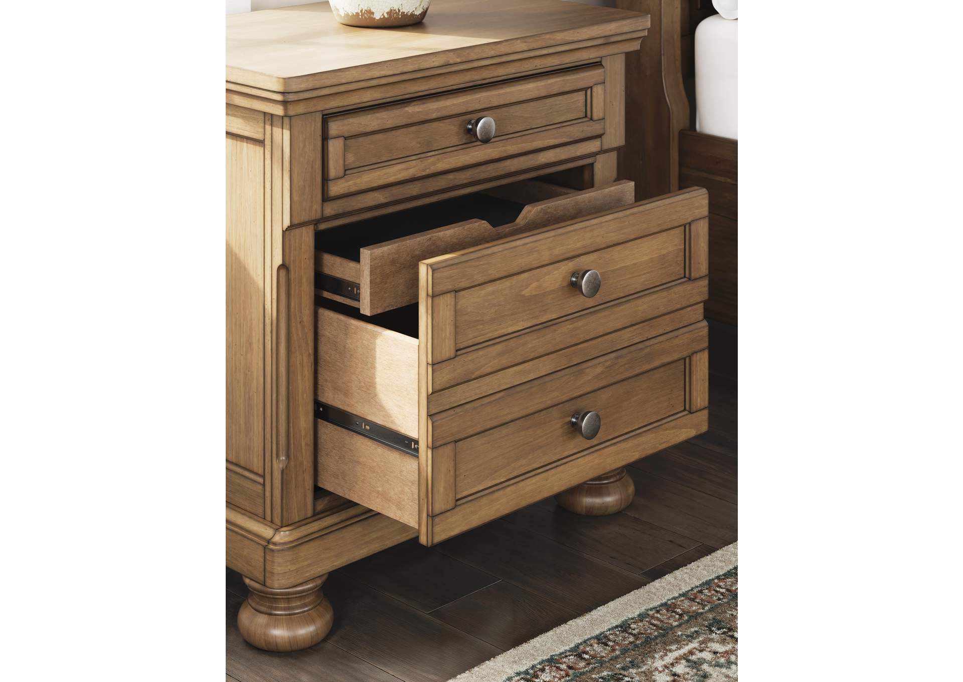 Vandenmore Queen Storage Sleigh Bed with Mirrored Dresser, Chest and Nightstand detail