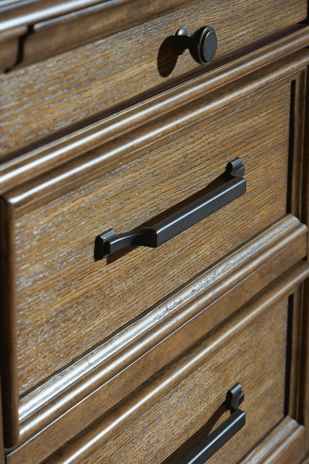 Karallin Dresser in Medium Brown, detail view