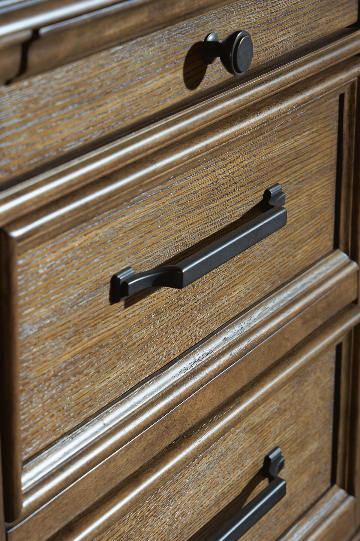 Karallin Dresser in Medium Brown, detail view