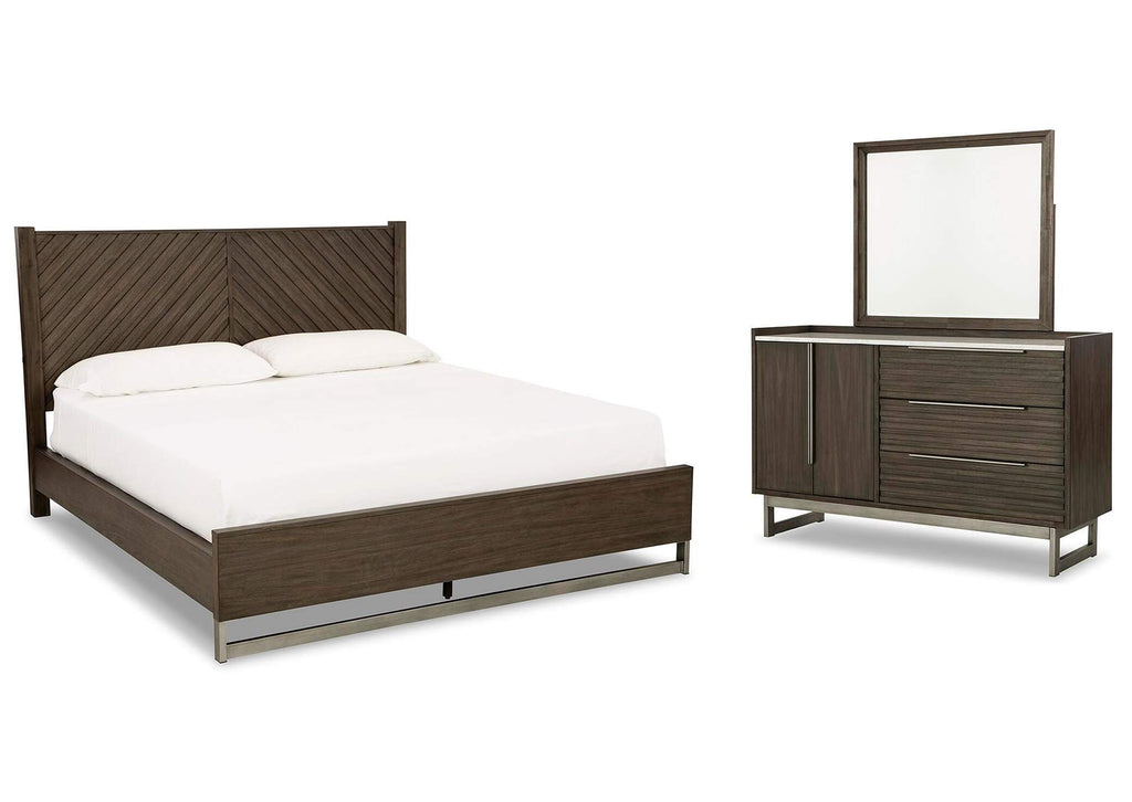 Arkenton King Panel Bed with Mirrored Dresser