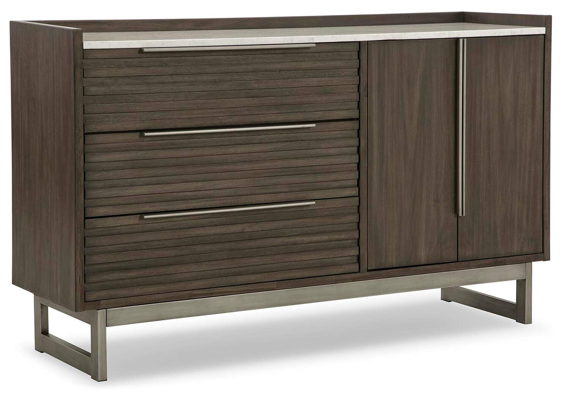 Arkenton King Panel Bed with Dresser angled view