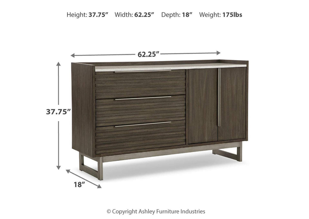 Arkenton King Panel Bed with Dresser dimensions