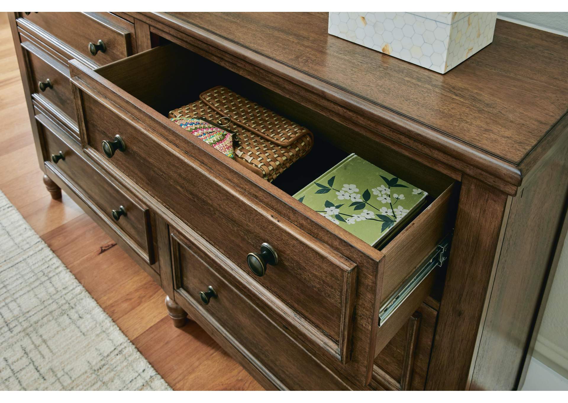 Sturlayne King Upholstered Panel Bed and 2 Nightstands detail
