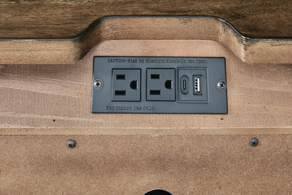 Sturlayne Nightstand in Brown, detail view
