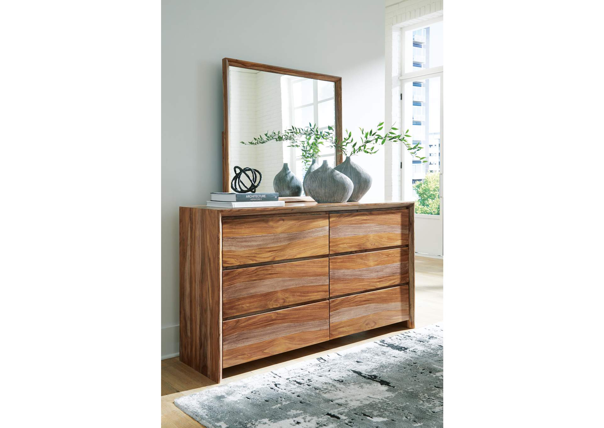 Dressonni King Panel Bed with Mirrored Dresser