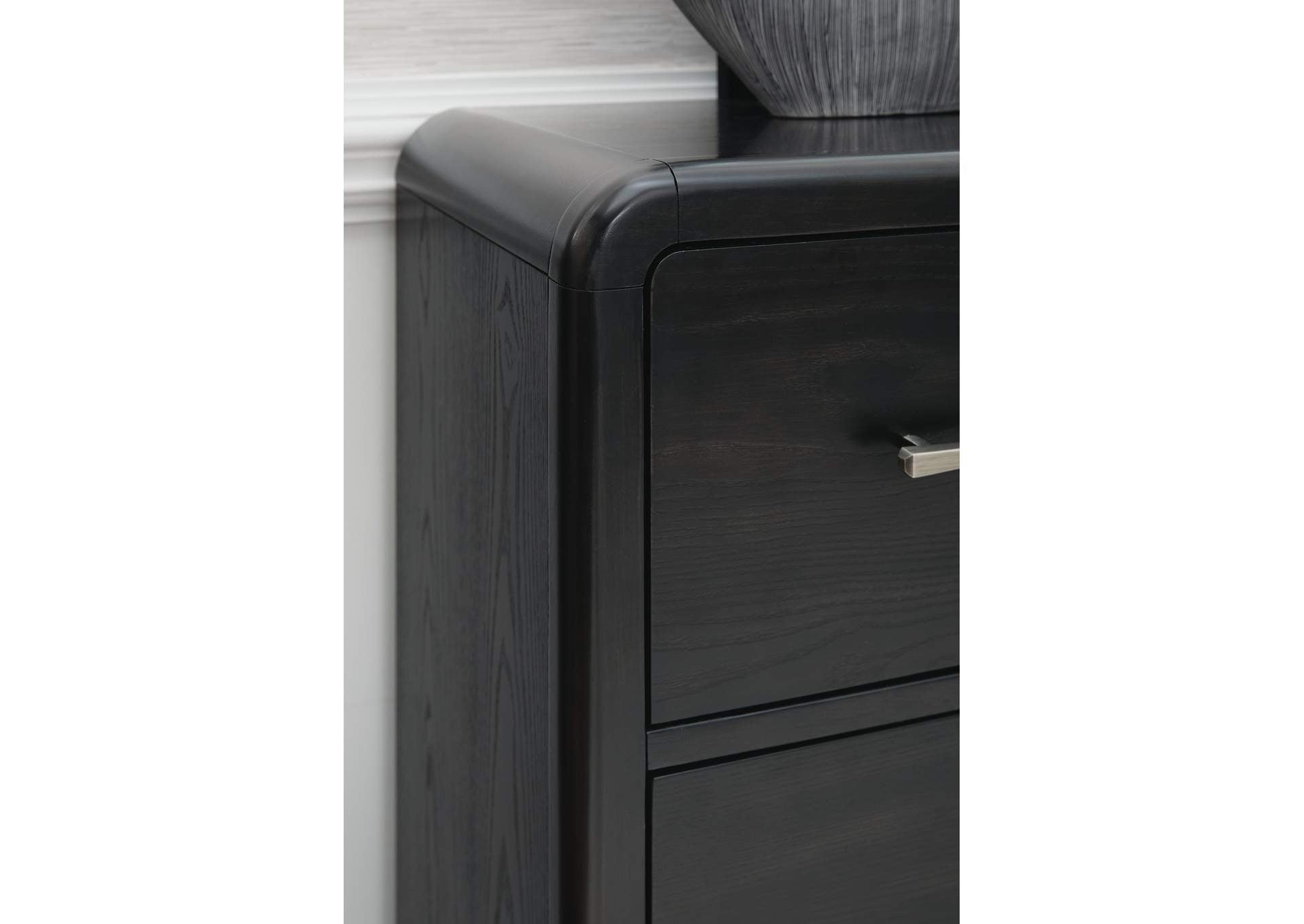 Rowanbeck King Upholstered Panel Bed and Dresser detail