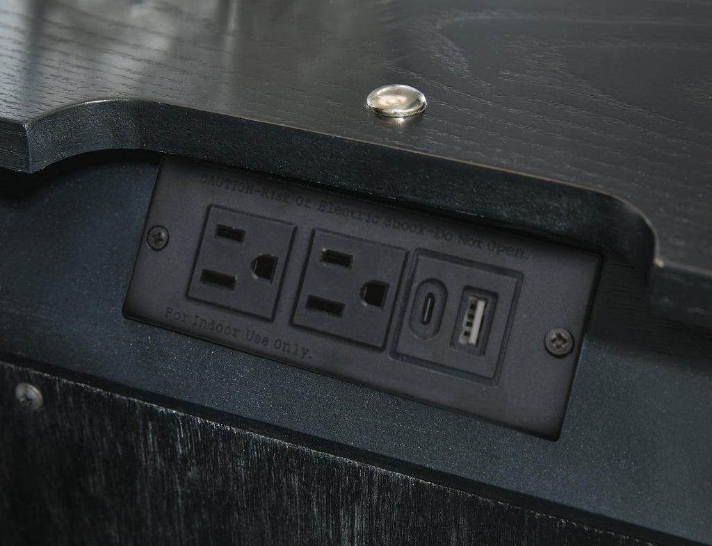 Rowanbeck Nightstand in Black, detail view
