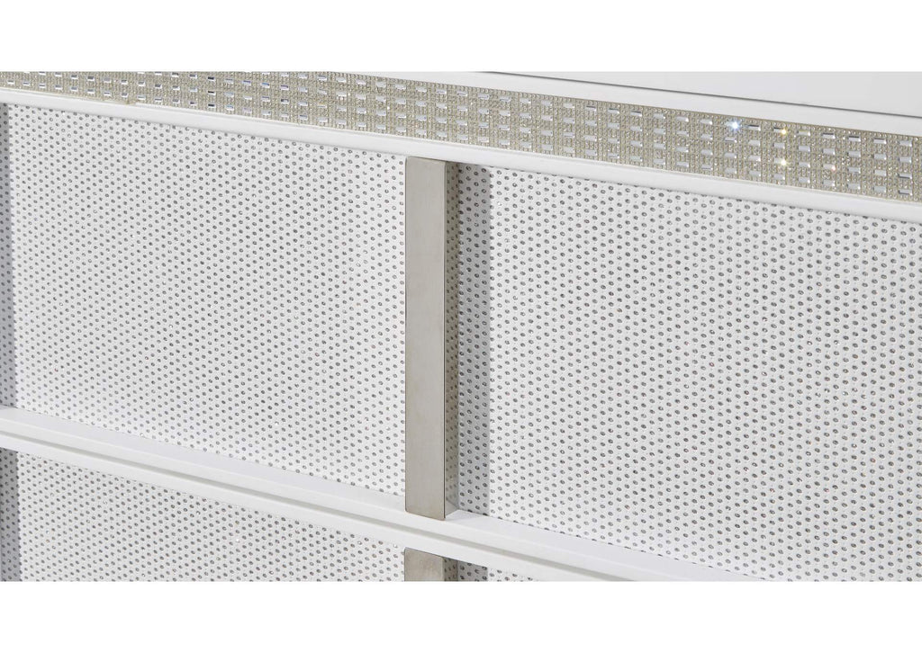 Chalanna Queen Upholstered Storage Bed with Mirrored Dresser detail
