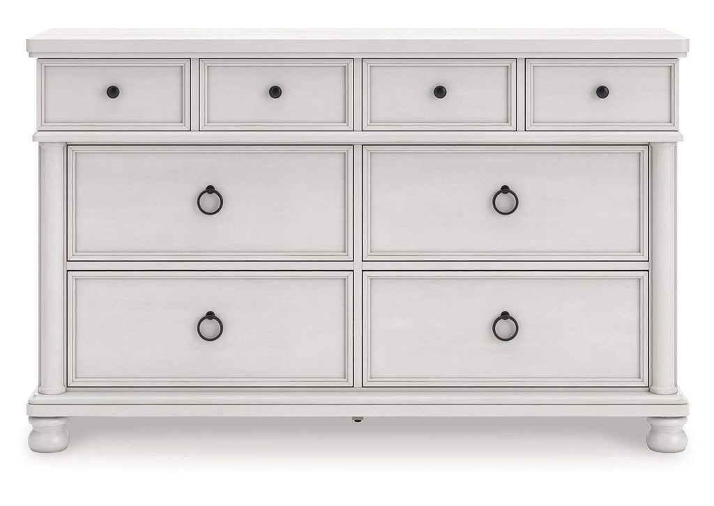 Chadworth Queen Poster Bed and Dresser front view