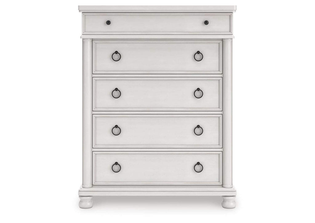 Chadworth King Poster Bed, Dresser and Chest front view