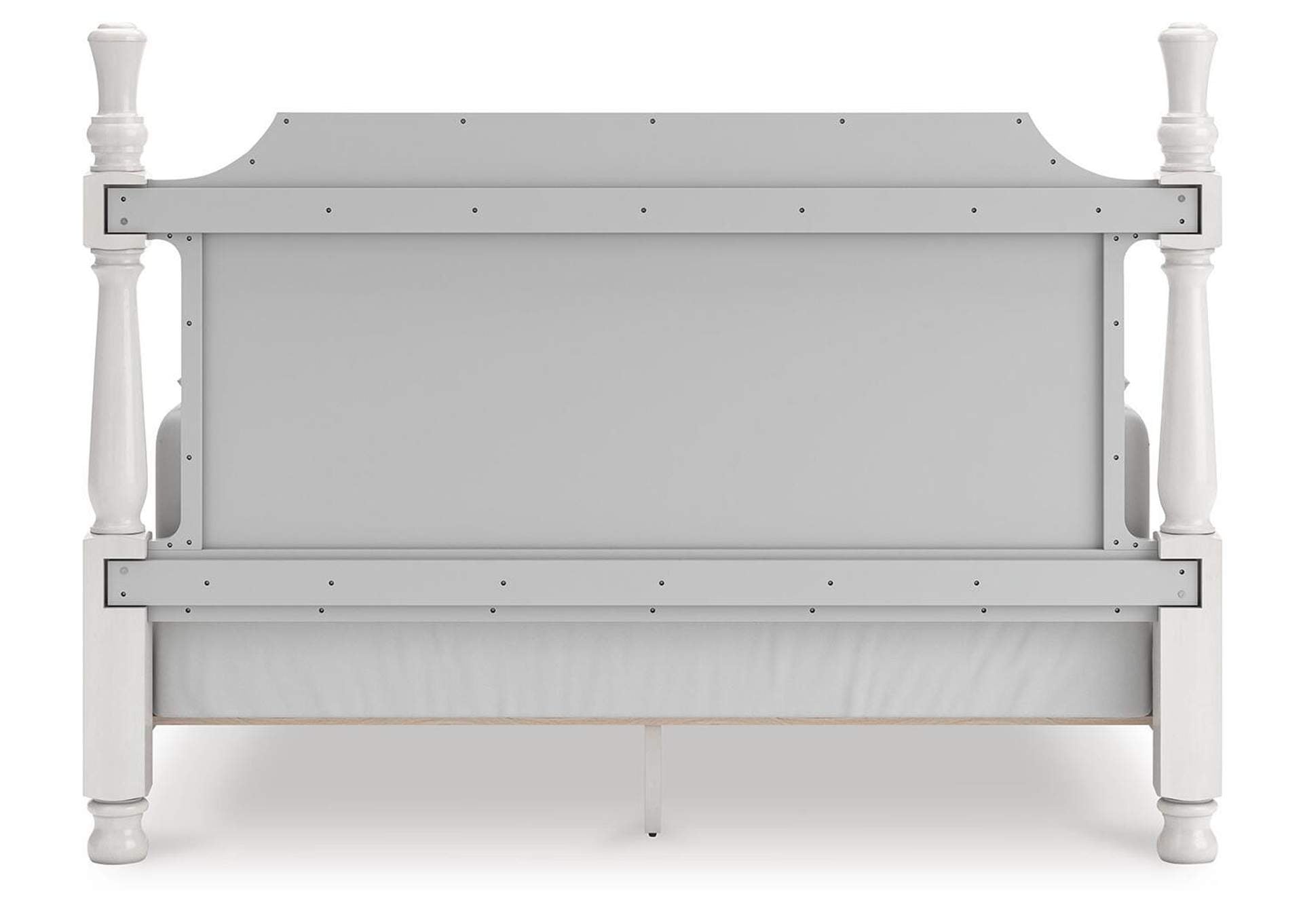Chadworth California King Poster Bed, Dresser and Chest