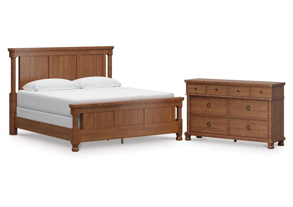 Chadworth California King Poster Bed with Dresser