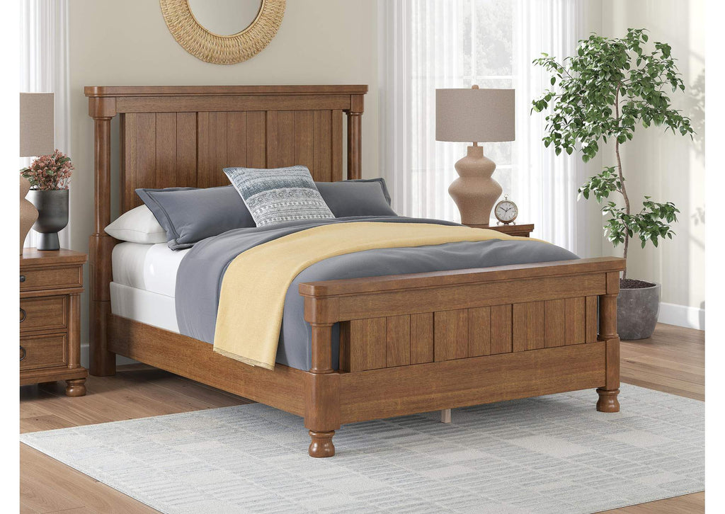 Chadworth Queen Poster Bed with Dresser and Chest