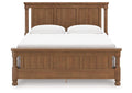 Chadworth California King Poster Bed with Dresser