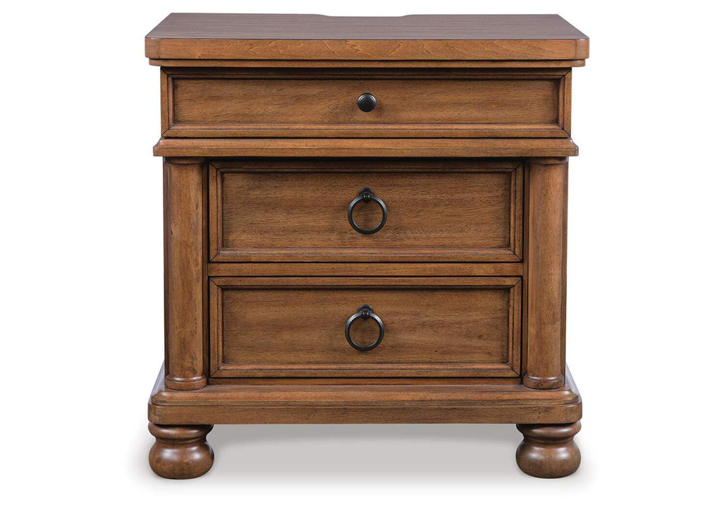 Chadworth California King Poster Bed with Dresser and Nightstand