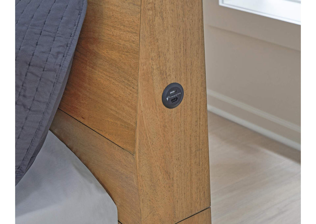 Sherbana Queen Panel Bed detail