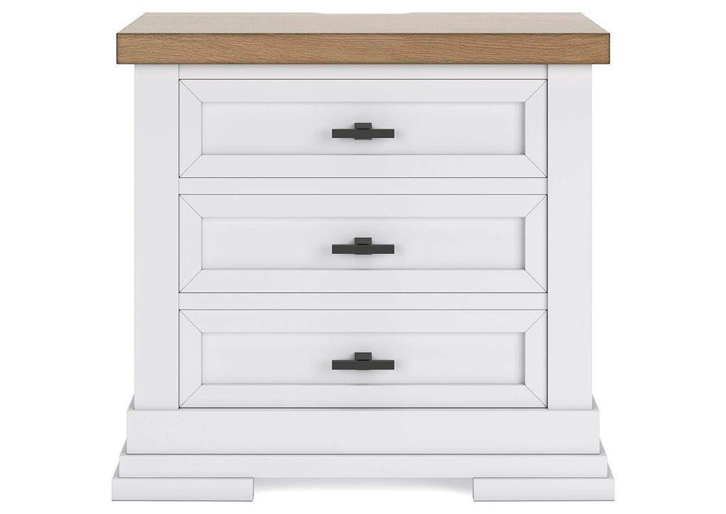 Ashbryn California King Panel Storage Bed and 2 Nightstands