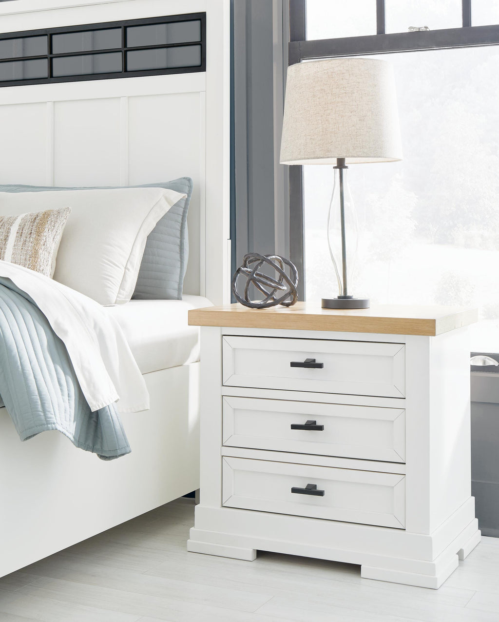 Ashbryn Nightstand in White/Natural, alternate view 2