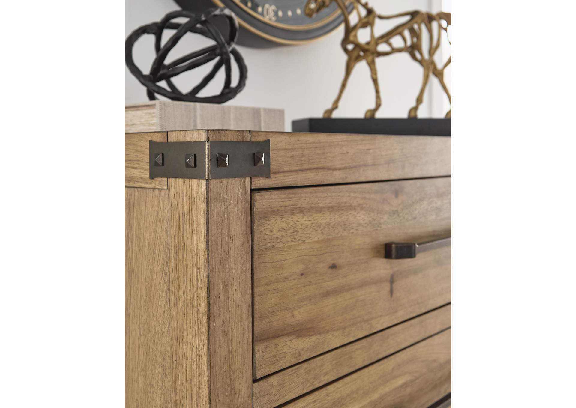 Ridgester Chest of Drawers detail